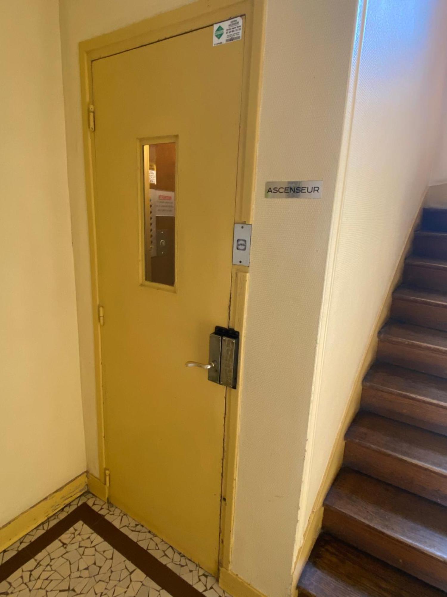 Appartement 2 Chambres ורסאי מראה חיצוני תמונה